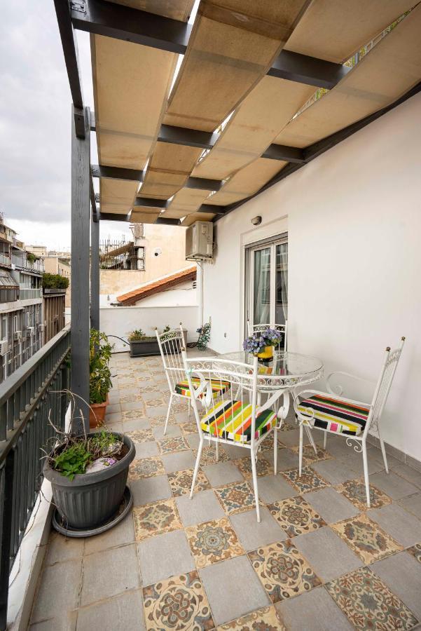 Mirabella Spacious Studio Athens Exterior photo